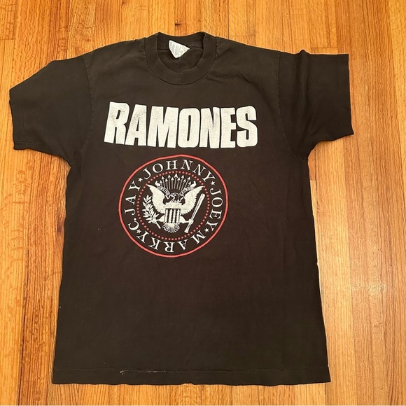 Ramones 1990 American tour shirt Escape from New York L (n3) - Picture 1 of 13